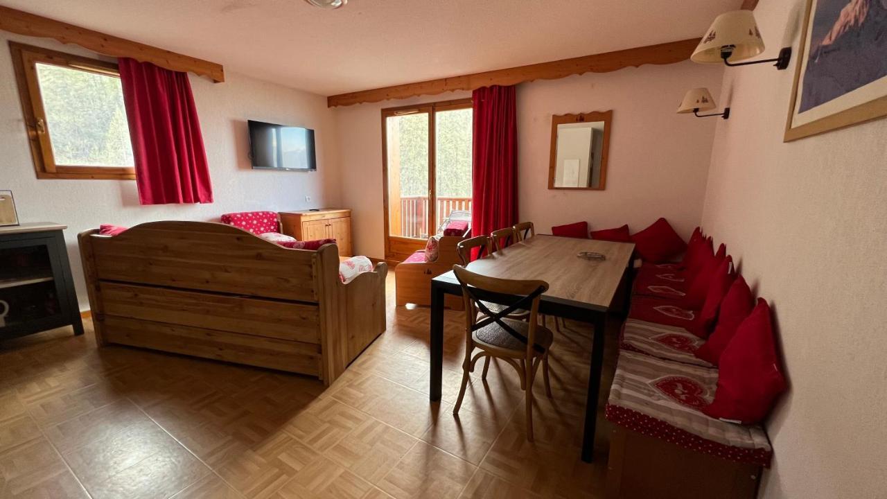 Les Gentianes 1800 Apartman Puy-Saint-Vincent Kültér fotó